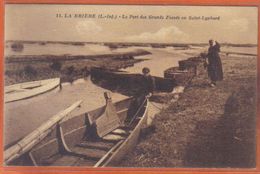 Carte Postale 44. La Brière  Le Port Des Grands Fossés En Saint-Lyphard   Trés Beau Plan - Saint-Joachim