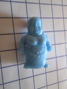 PUB812  Figurine Publicitaire De 1980 GLACES MOTTA ASTERIX Plastique Dur, Taille Environ 35 Mm Cotée 2.50 € Au Guid - Little Figures - Plastic