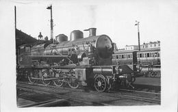 ¤¤  -  Carte-Photo Non Située D'une Locomotive En Gare -  Train , Chemin De Fer   -  ¤¤ - Equipo