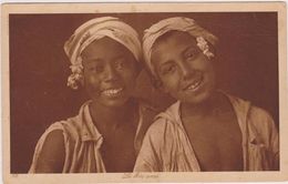 Cpa,1924,les Bons Amis,fillettes Musulmanes,afrique Du Nord Et L'autre Afrique Noire,éditeurs Cotés,lehnert Landrock - Islam
