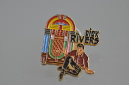 REF M4  : Pin's Pin  :  Musique Dick Rivers Juke Box - Musique