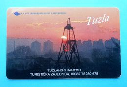 TUZLA  - Bosnia And Herzegovina Old Rare Chip Card 200. Units * Castle - Map - Maps - Town - Bosnia