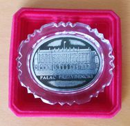 POLAND Paper Weeght Presidential Palace Warsaw  Protocol Gift Palac Prezydencki - Briefbeschwerer