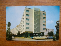 New York , International Hotel , John F. Kennedy International Airport , Jamaica " Belles Voitures Américaine " - Airports