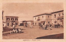 06278 "ERITREA - ASMARA - PIAZZA ITALIA" ANIMATA, CARROZZA CON CAVALLI.  CART  NON SPED - Erythrée