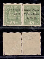 Venezia Giulia - 1918 - Coppia Del 5 Heller Verde (2) Con Soprastampa Parziale Nel Pezzo Di Sinistra - Non Catalogata - - Autres & Non Classés