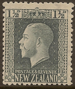 NZ 1915 1 1/2d KGV P14x14.5 SG 416a HM #AAT173 - Ungebraucht