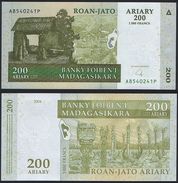 Madagascar DEALER LOT ( 10 Pcs ) P 87 B - 200 Ariary 2004 - UNC - Madagaskar