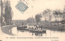 62-ARRAS- ECOLE DE PONT DU GENIS, UN TRAIN DE BATEAUX SUR LA SCARPE - Arras