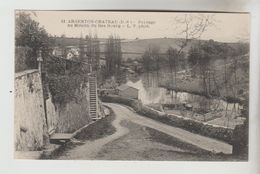 CPSM ARGENTON CHATEAU (Deaux Sèvres) - Paysage Au Moulin Du Bas Bouurg - Argenton Chateau