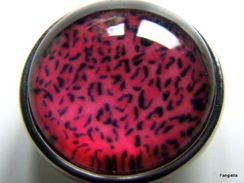 1 Bouton Pression Chunk à Clipser Rose Fuchsia Piqueté De Noir 18mm Pour Trou De 5/6mm  Bouton Pression De Belle Qualité - Perlen