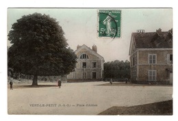 91 ESSONNE - VERT LE PETIT Place D'Armes, Traitée En Carte Photo Couleur - Vert-le-Petit