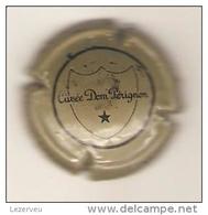 CAPSULE MUSELET CHAMPAGNE  DOM  PERIGNON  (bronze Et Noir)(quelques Defauts Photo Contractuelle ) - Moet Et Chandon