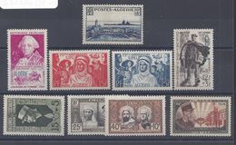 ALGERIE - 1949-1951 - Lot De 9 Timbres - Neufs Sans Charnières - XX - MNH - TB - - Collections, Lots & Séries