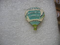 Pin's Montgolfiere AMERICAN EXPRESS - Montgolfières