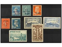** FRANCIA. Yv.246/48, 264/65, 299/300, 301/02. 1927-35. Complete Sets, Never Hinged. Yvert.523€. - Autres & Non Classés