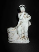 Ancien Encrier En Porcelaine De Vieux Paris Marin Debout Cordage XIX ème - Inktpotten