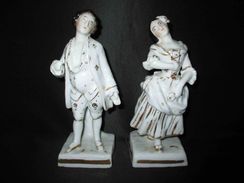 Ancien Encrier En Porcelaine De Vieux Paris Couple Noble XIX ème - Encriers