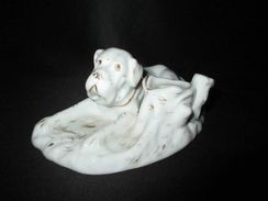 Ancien Encrier En Porcelaine De Vieux Paris Chien XIX ème - Tintenfässer