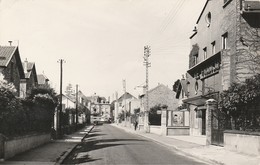 ARPAJON - Avenue Du Général De Gaulle ( Cinéma Le Français ) - Arpajon