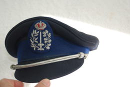 CASQUETTE DE POLICIER BELGE COMMISSAIRE ADJOINT - Polizei