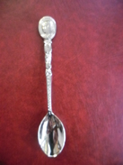 CUILLERE 12,2 Cm ANNE DE BRETAGNE (1477-1514) Comtesse De Montfort, Née à Nantes Morte à Blois - Roi Charles VIII - Spoons