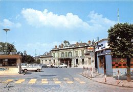 95-SANOIS- LA PLACE DE LA GARE - Sannois