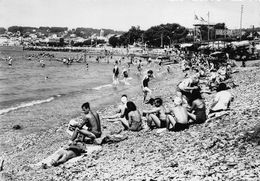 83-SANARY-SUR-MER- LA PLAGE ET LES BAINS - Sanary-sur-Mer