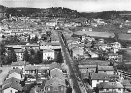 83-LES ARC-SUR-ARGENS- L'AVENUE JEAN JAURES, VUE DU CIEL - Les Arcs