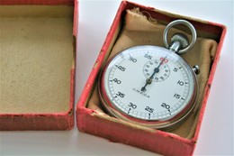 Watches : OMEGA PRECISION STOPWATCH RARE MECHANICAL - 1940's - Original With Original BOX  - Running - Excelent Cond. - Taschenuhren