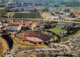 83-FREJUS- VUE  GENERALE DES ARENES - Frejus