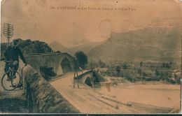 Les  Ponts  De  CLAIX   ( 38 )  Et  Le  Col  De  L'Arc  ( Trace Punaises Et Tachée ) Vendue En L'état - Claix