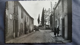 CPSM MOUILLERON EN PEREDS VENDEE RUE ET MAISON NATALE DE M G CLEMENCEAU AU FOND CIMETIERE  LE MARECHAL DE LATTRE - Mouilleron En Pareds