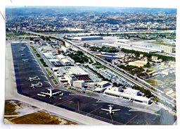 CPM 06 NICE VUE AERIENNE DE L'AEROPORT NICE CARTE POSTALE EDITIONS Y.P.A. 07 - Luftfahrt - Flughafen