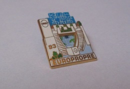 Pin's Onet - Europropre 1993 (signé Arthus Bertrand) - Arthus Bertrand