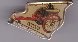 Pin's Pompiers De Lucon - Pompiers