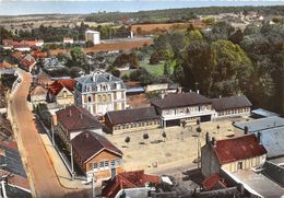 89-CHARNY- LE GROUPE SCOLAIRE ET LE CHATEAU D'ATHIS-MONS VUE DU CIEL - Charny