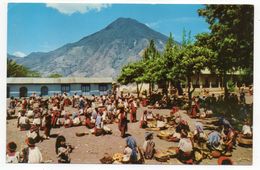 GUATEMALA--SANTIAGO ATITLAN--Mercado (très Animée)...... à  Saisir - Guatemala