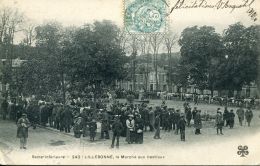 N°55015 -cpa Lillebonne (76) Le Marché Aux Bestiaux- - Marchés