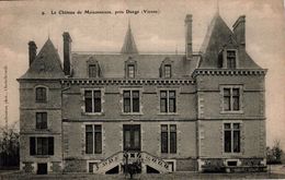 Le Château De Maisonneuve Près Dangé Saint-Romain - Dange Saint Romain