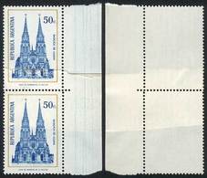 ARGENTINA GJ.1628, 1974/6 Cathedral Of Lujan, Pair With PAPER OVERLAP Variety, - Andere & Zonder Classificatie