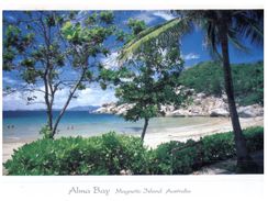 (531) Australia - (with Stamp At Back Of Postcard) - QLD - Magnetic Island Alma Bay - Great Barrier Reef
