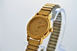 Watches : ADEC BY CITIZEN LADIES - Color : Gold - Nr. Gn-o-s - Original  - Running - Excelent Condition - Horloge: Modern