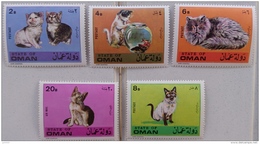 OMAN CHATS , Cats, Gato, Serie Complete 5 Valeurs Neuves ** MNH - Gatos Domésticos