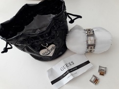 MONTRE GUESS DECO BICOLOR (FEMME) DANS SON SAC - Montres Bijoux