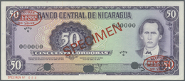 01860 Nicaragua: 50 Cordobas 1972 Specimen P. 125s With Light Corner Fold In Condition: AUNC. - Nicaragua