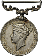 05466 Medaillen Alle Welt: Indien-Georg VI. 1936-1952: Lot 2 Stück; India Service Silbermedaille, Je 36 Mm, Randgravur, - Sin Clasificación