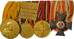 05491 Medaillen Deutschland: Preußen, Wilhelm II. 1888-1918: 9 Tlg. Ordensspange; Medaille Centenarfeier Wilhelm I, Krie - Autres & Non Classés