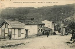 07: Ponsoye - Intérieur Du Village - Autres & Non Classés