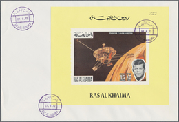 Br Ras Al Khaima: 1972, Pioneer Project, DE LUXE SHEETS With Coloured Margin, Country Name And Number, Complete Set Of F - Ra's Al-Chaima